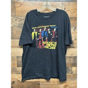 New Kids on the Block 2019‎ Mixtape Tour T-Shirt Size 2XL